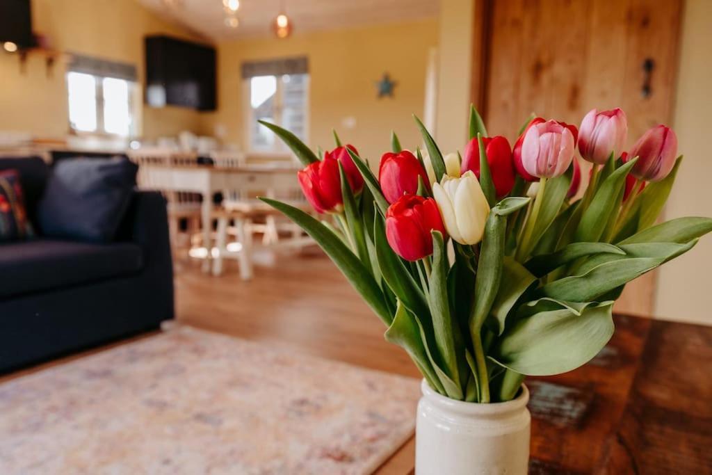Beautiful Cottage In Bredfield Near To Woodbridge On The Suffolk Coast Exteriör bild