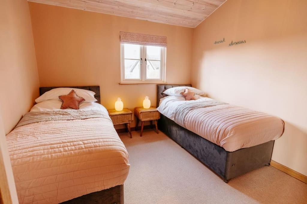 Beautiful Cottage In Bredfield Near To Woodbridge On The Suffolk Coast Exteriör bild